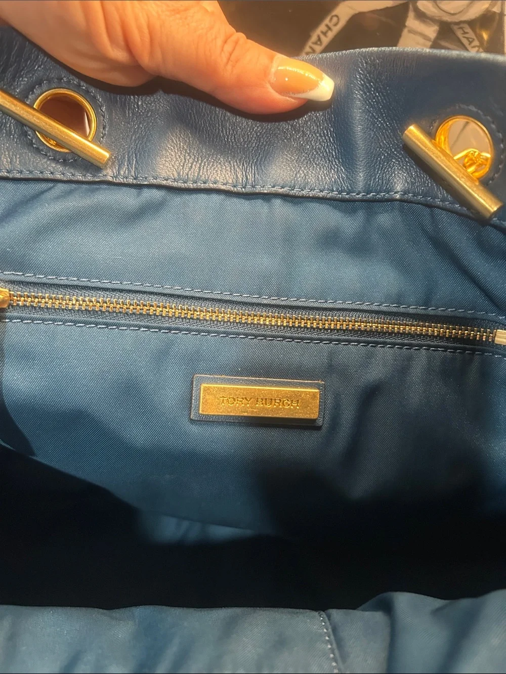 Tory Burch Quilted Navy Leather Tote with Gold Chain Handles GUC